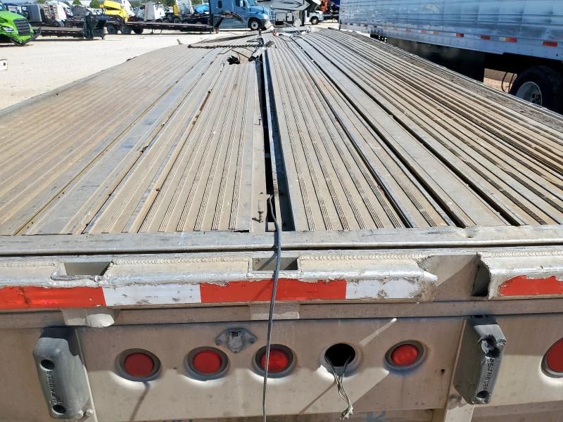 2003 Reitnouer Flatbed Trailer