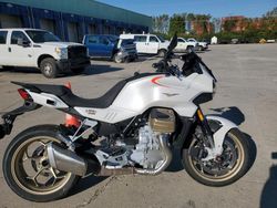 Lotes con ofertas a la venta en subasta: 2023 Moto Guzzi V100 Mandello