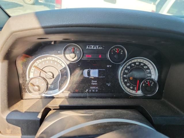 2015 Dodge RAM 1500 SLT