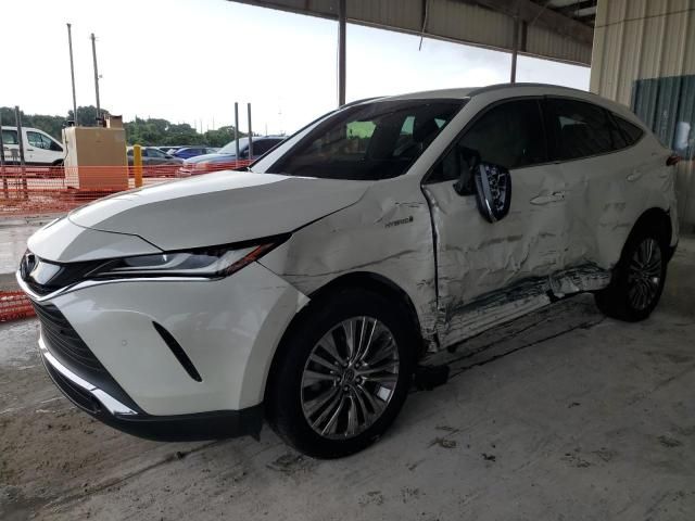 2021 Toyota Venza LE