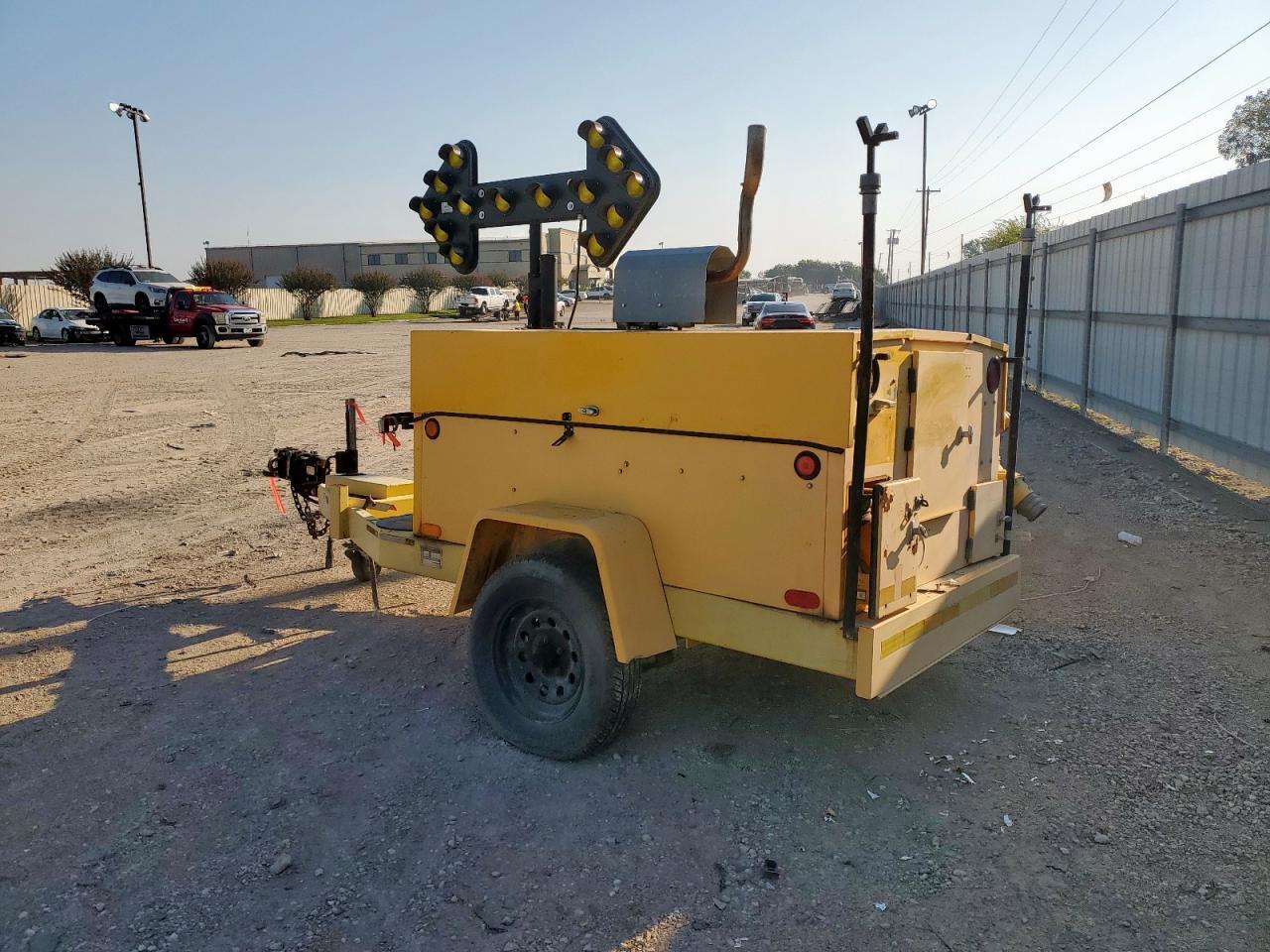 1998 F123 1998 Team Fenex F-123 KP Manhole Support Trailer