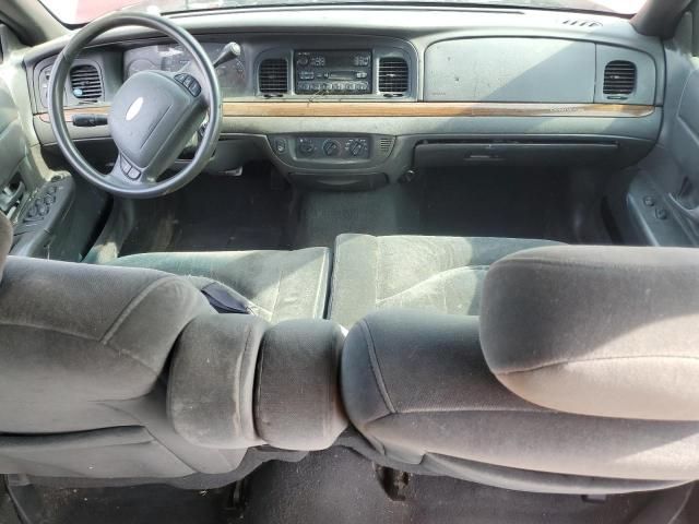 2001 Ford Crown Victoria