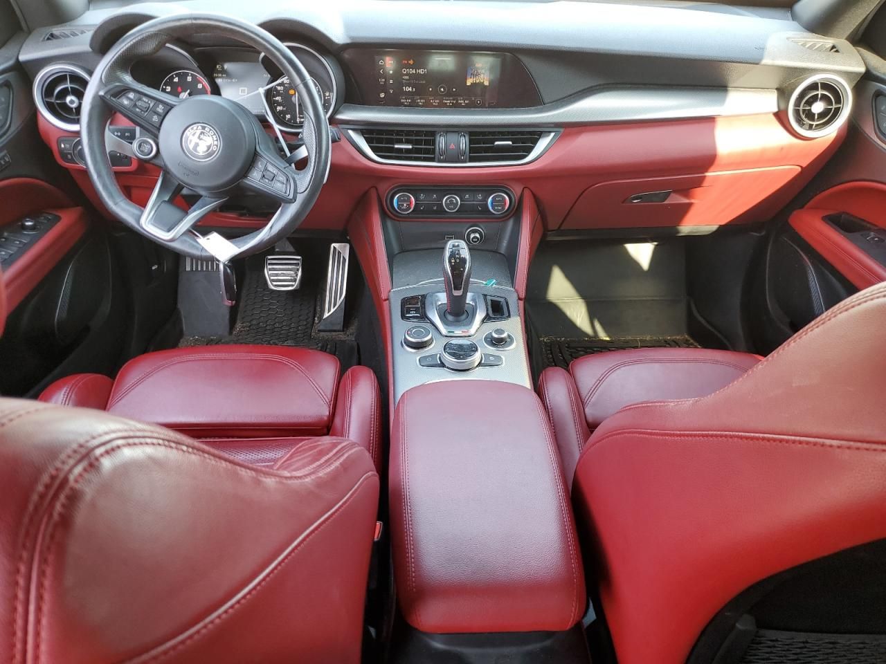 2021 Alfa Romeo Stelvio ti