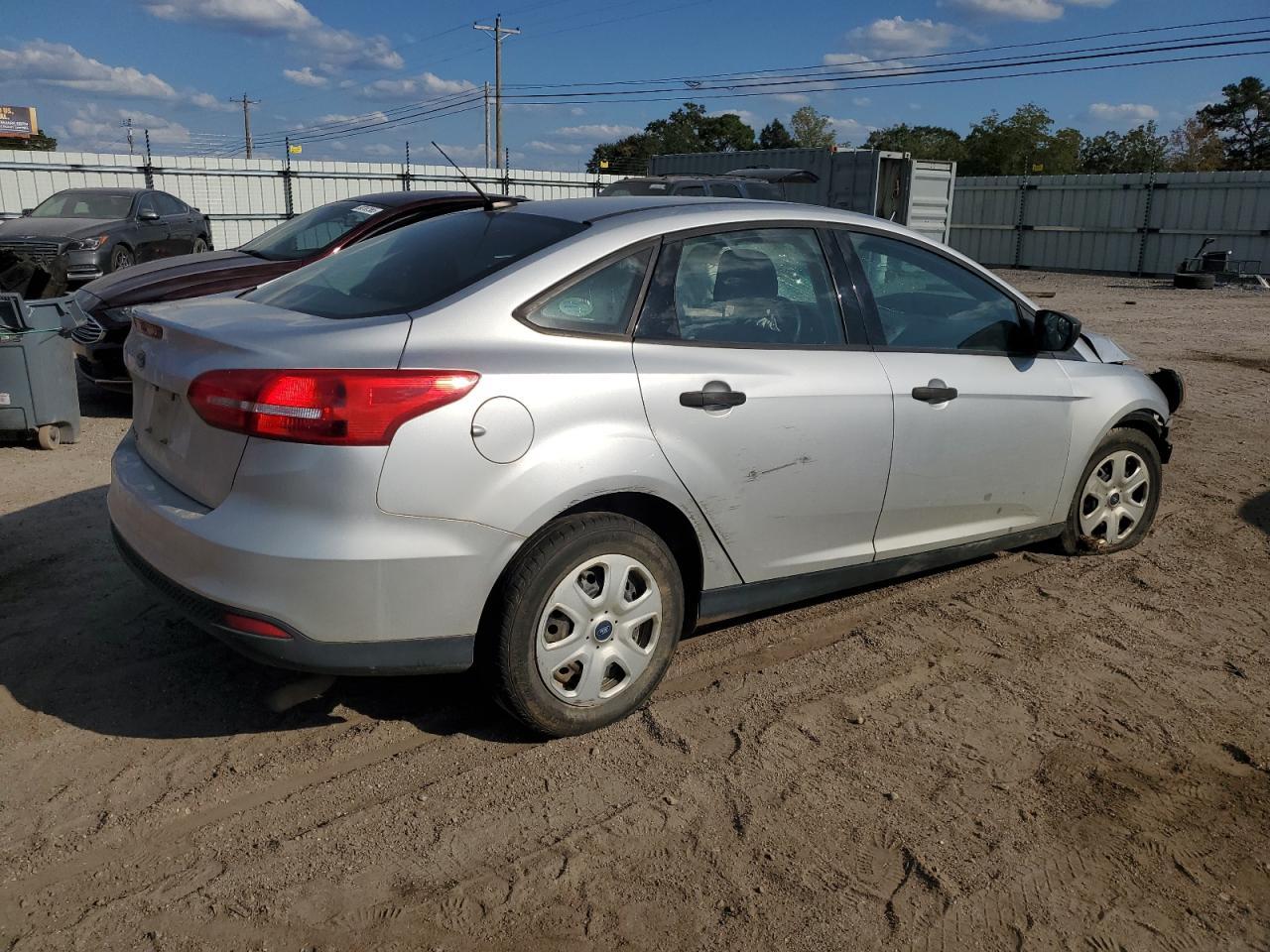 2017 Ford Focus s