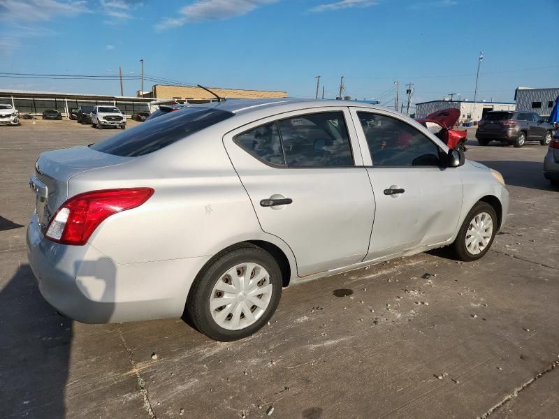 2014 Nissan Versa S