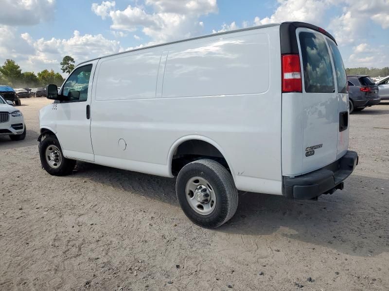 2020 Chevrolet Express G2500
