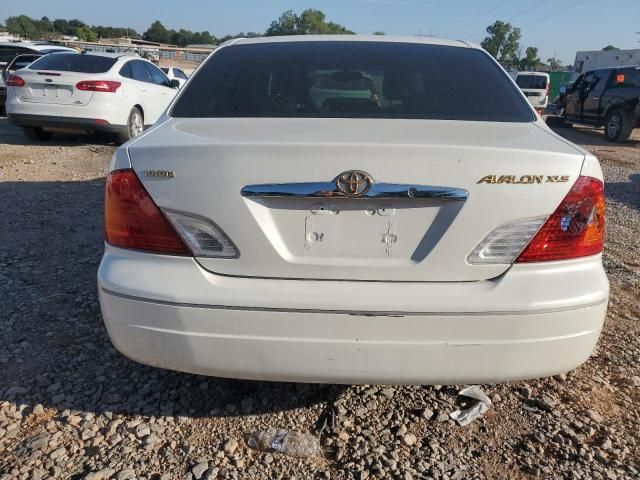 2000 Toyota Avalon xl