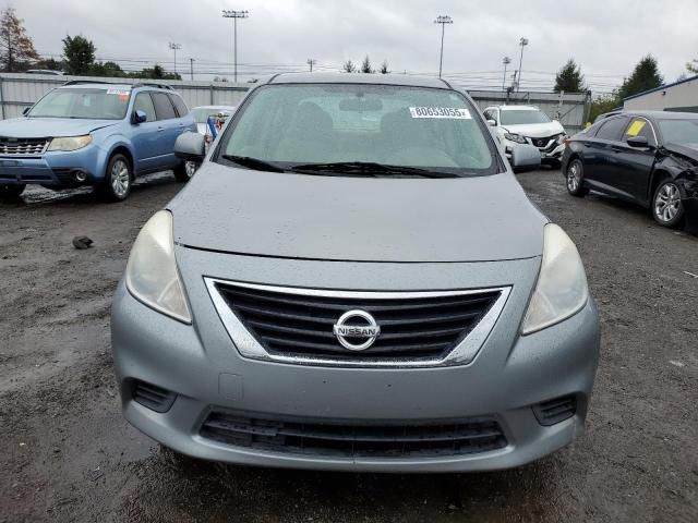 2013 Nissan Versa S