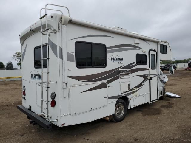 2011 Ford Econoline E350 Super Duty Cutaway Van