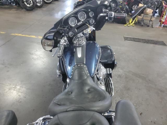 2003 Harley-Davidson Flhtcui