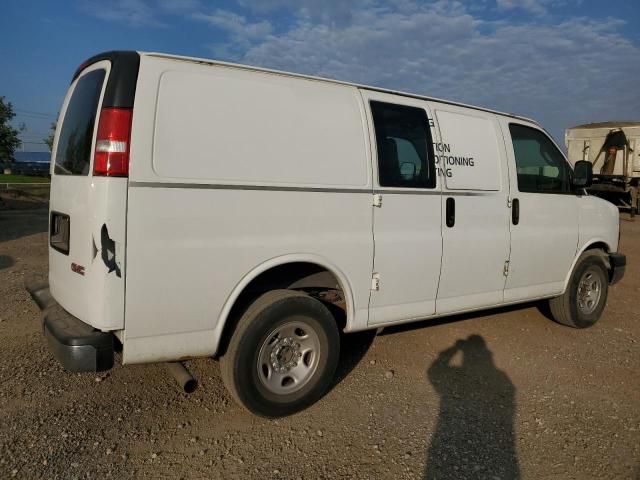 2016 GMC Savana G2500