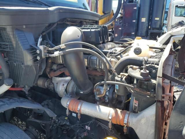 2020 Freightliner Cascadia 126 Semi Truck