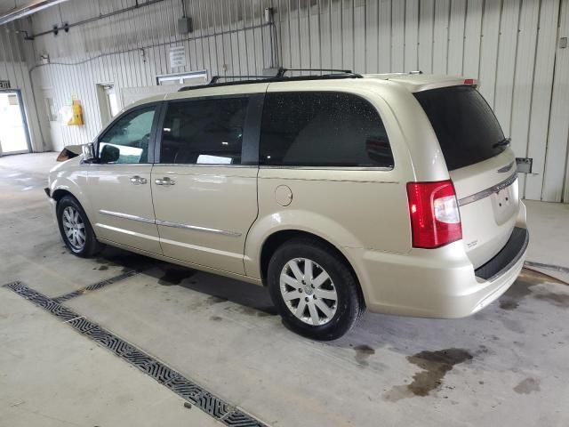 2012 Chrysler Town & Country Touring L