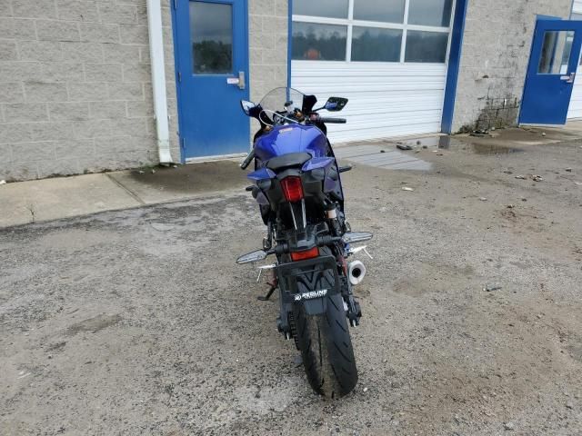2025 Yamaha YZFR7
