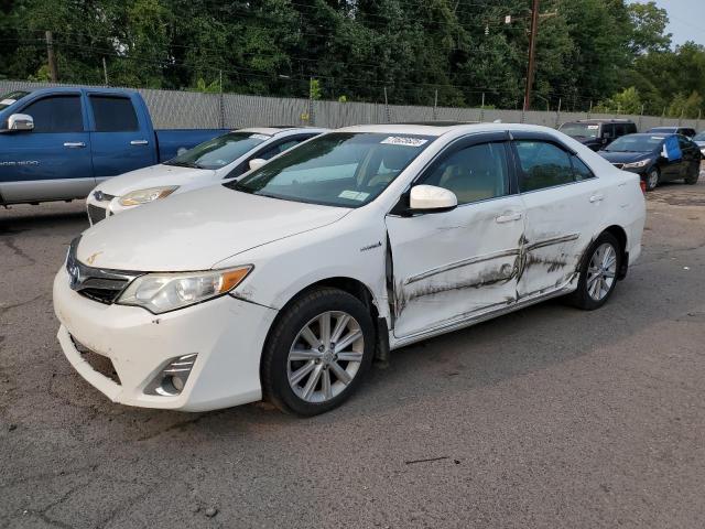 2014 Toyota Camry Hybrid