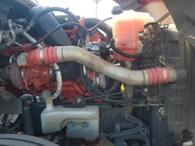 2020 International LT625 Semi Truck