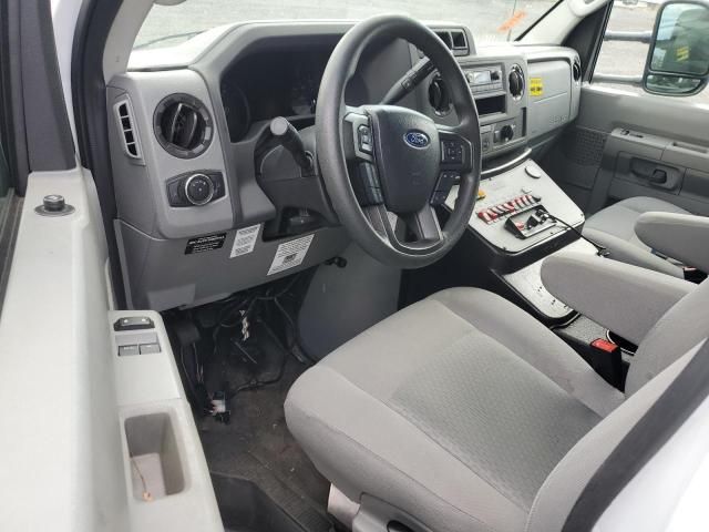 2024 Ford Econoline CU