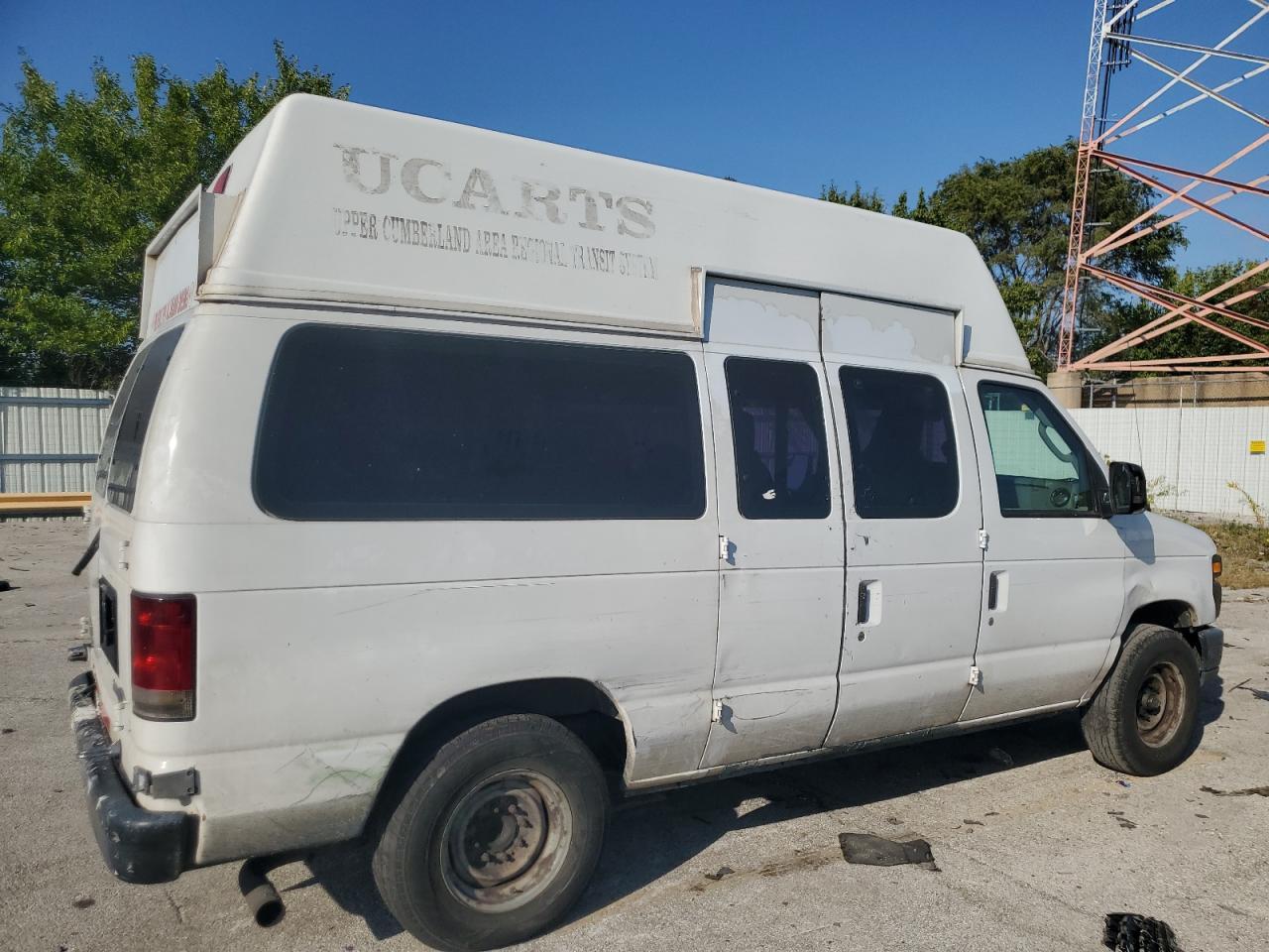 2013 Ford Econoline E150 van