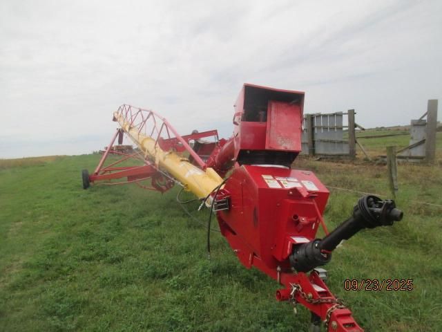 2022 Westfield MKX13-84-Grain Auger