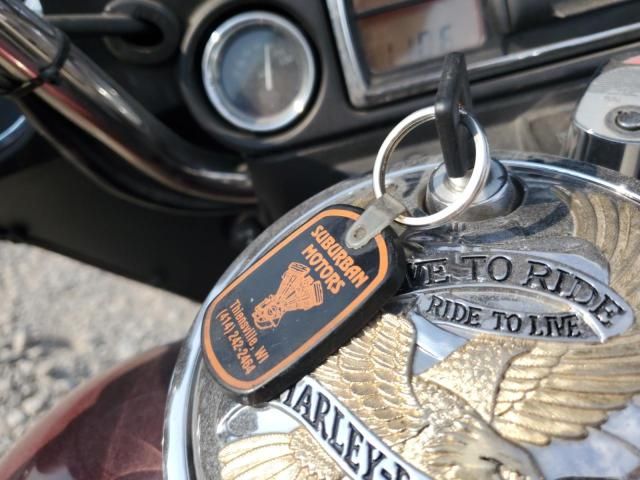 2002 Harley-Davidson Flhtcui
