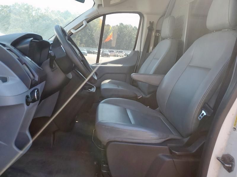 2018 Ford Transit T-250