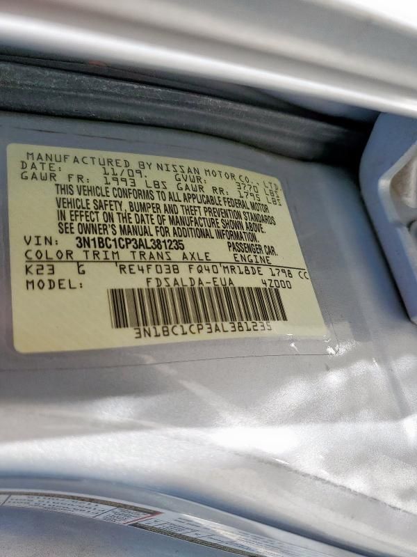 2010 Nissan Versa S