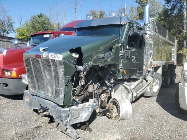 2022 Peterbilt 567
