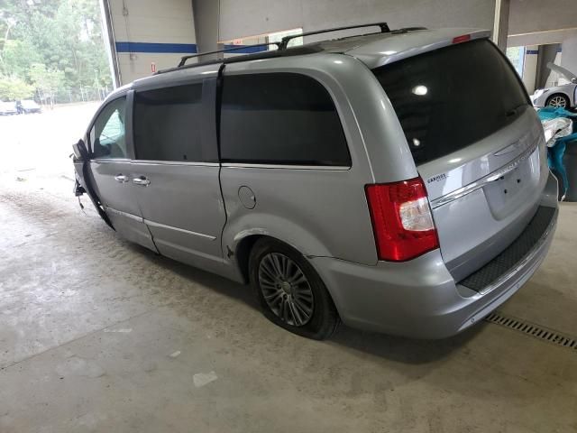 2014 Chrysler Town & Country Touring L
