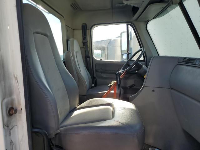 2006 Freightliner Columbia 120 Semi Truck