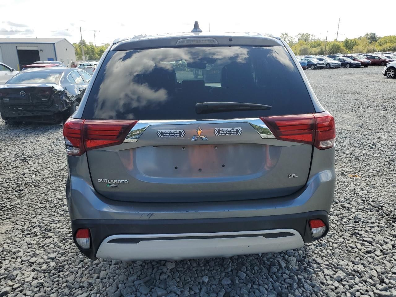2020 Mitsubishi Outlander se