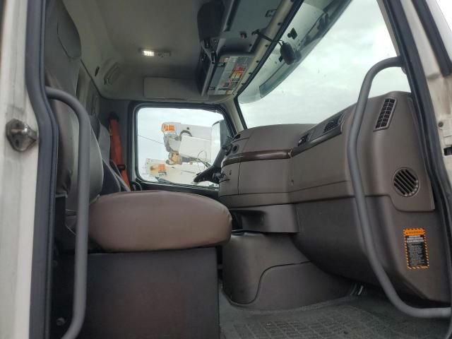 2018 Volvo VNL Semi Truck