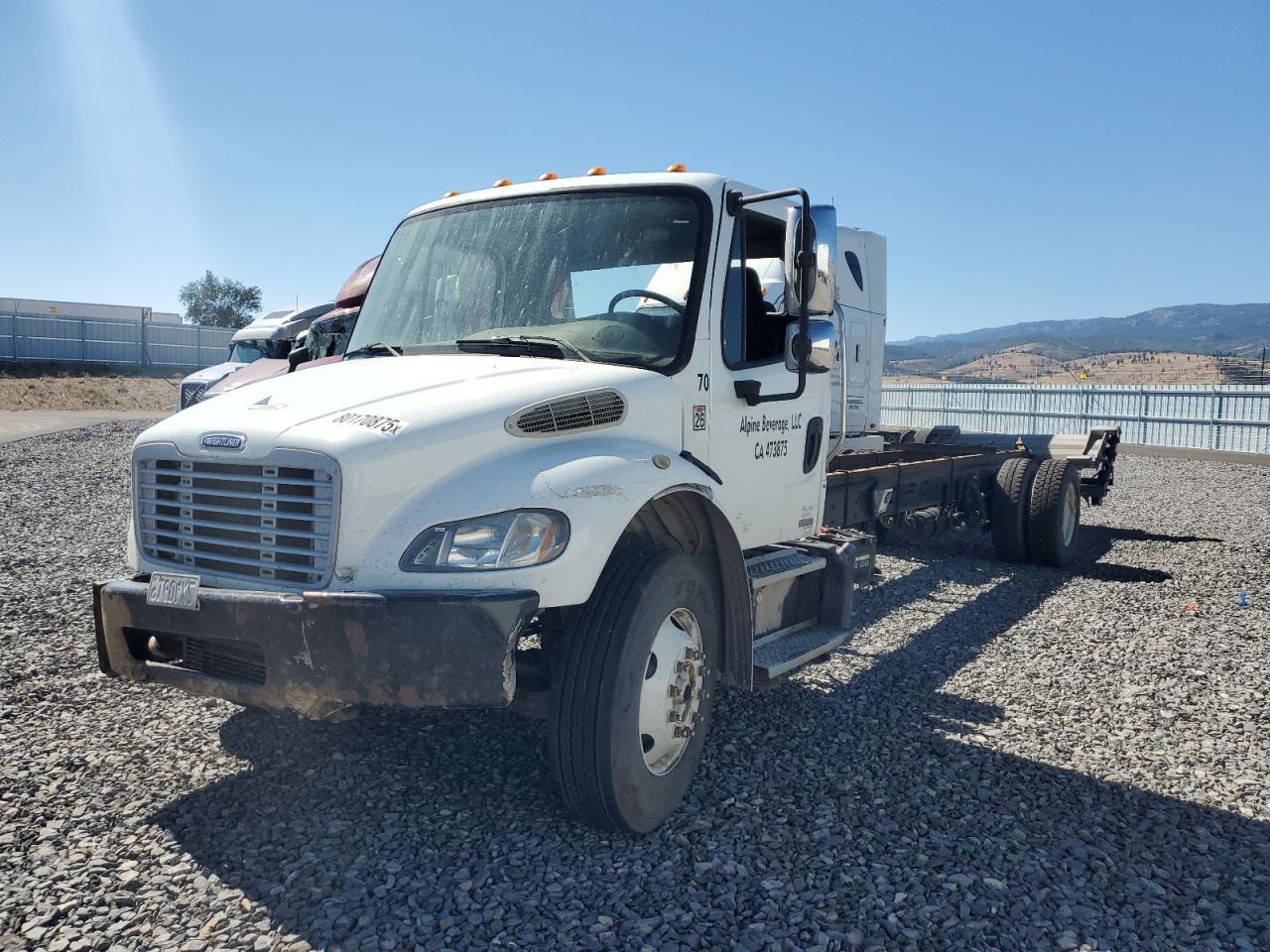 2012 Freightliner Business Class M2 Truck Cab Andchassis