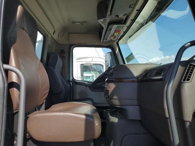 2017 Volvo VNL Semi Truck
