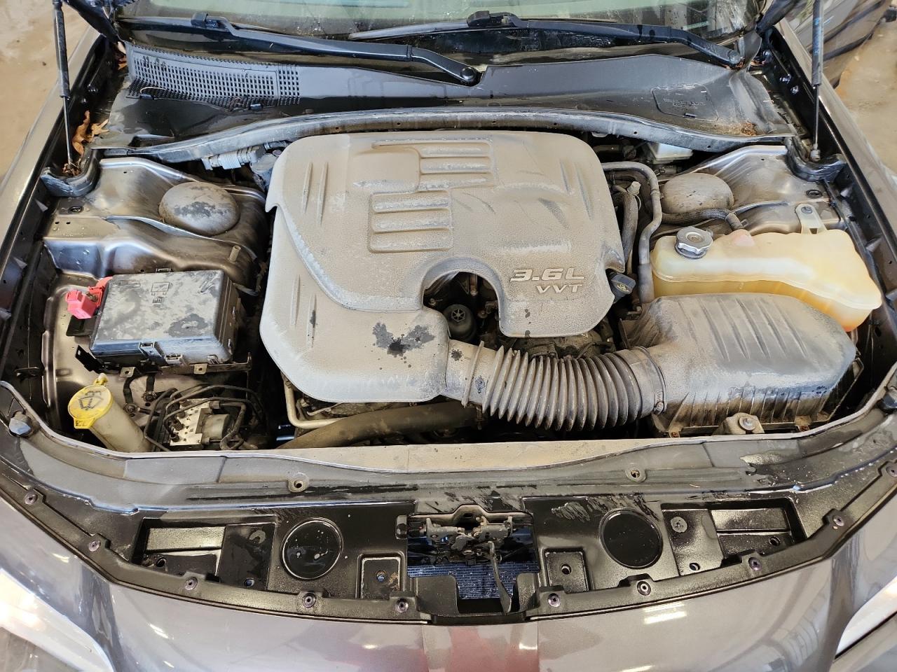 2016 Chrysler 300 Limited