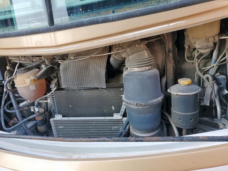 2004 Ford F550 Super Duty Stripped Chassis