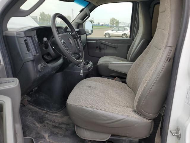 2016 GMC Savana G2500