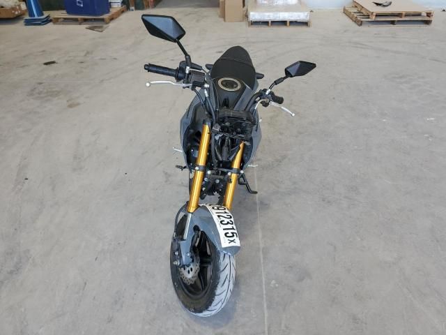 2020 Kawasaki BR125 J