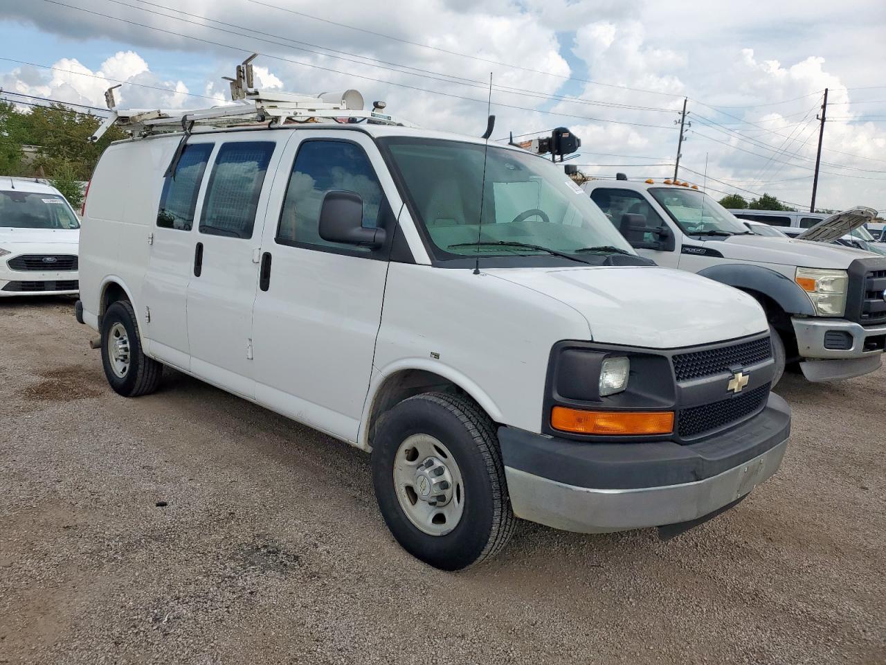 2014 Chevrolet Express G2500