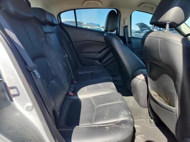 2018 Mazda 3 Touring