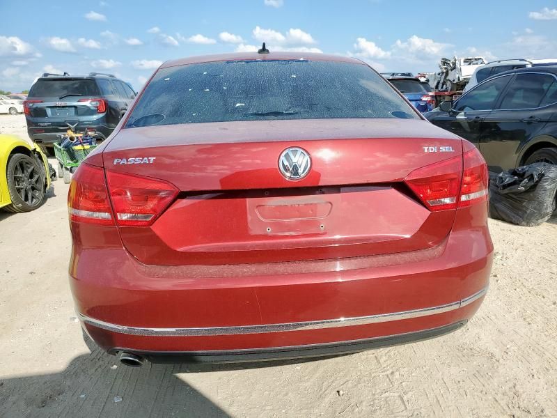2015 Volkswagen Passat SEL