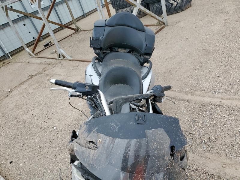 2011 Victory Vision Touring