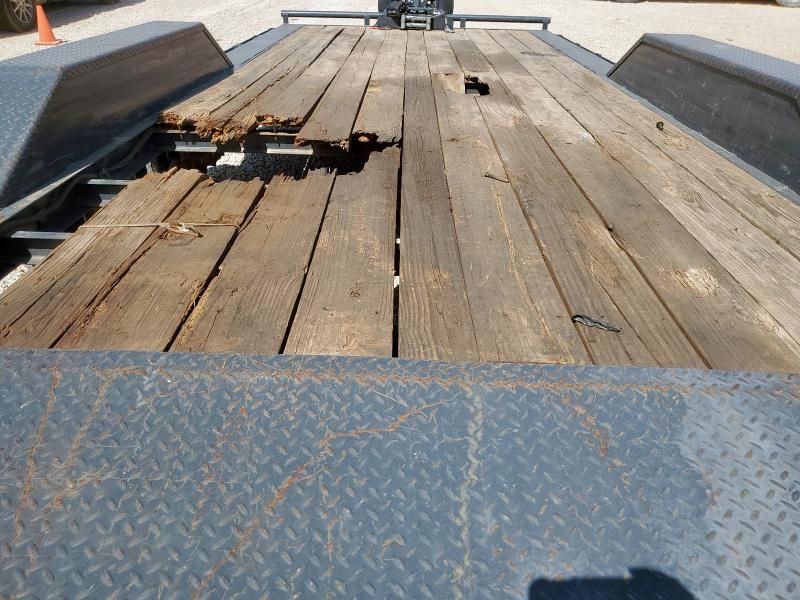 2022 Lamar CC022025 Equipment Trailer