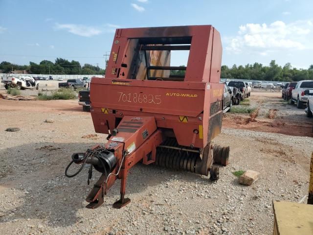 2015 Newholland 2015 New Holland 658 Round Baler