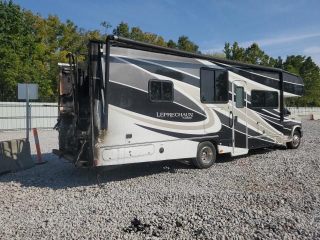 2019 Ford Econoline E450 Super Duty Cutaway Van