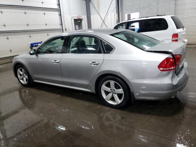 2013 Volkswagen Passat SE