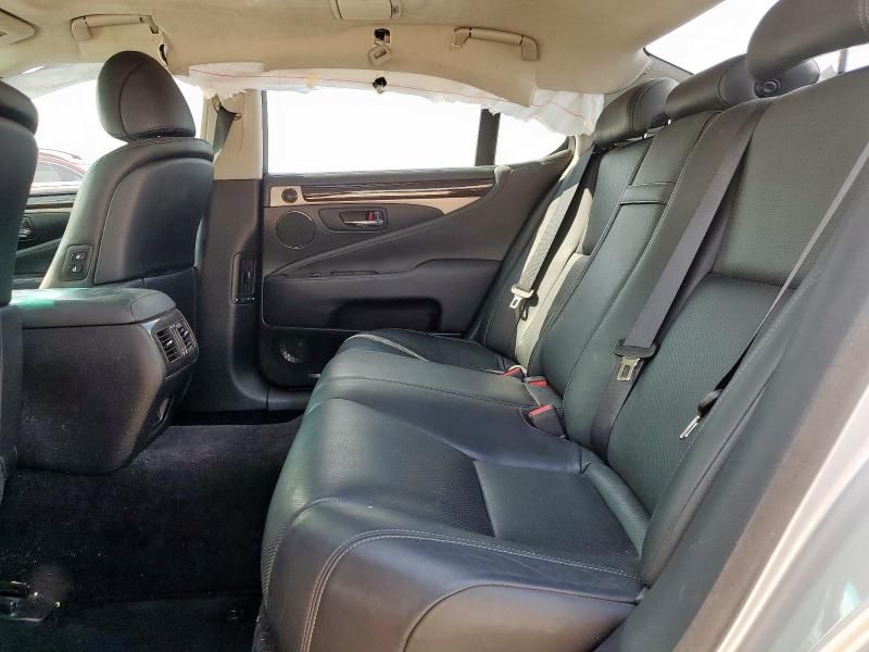 2014 Lexus LS 460