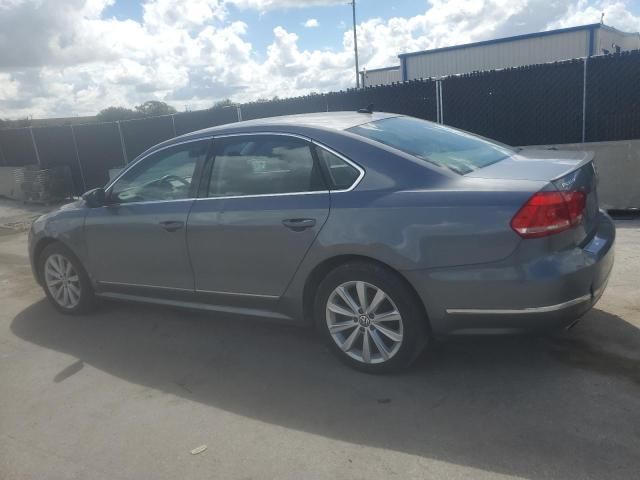 2013 Volkswagen Passat SEL