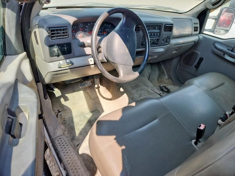 2001 Ford F550 Super Duty