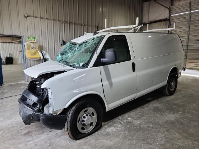 2020 Chevrolet Express G2500