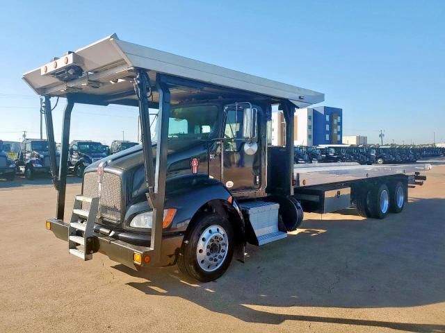 2019 Kenworth Construction T370